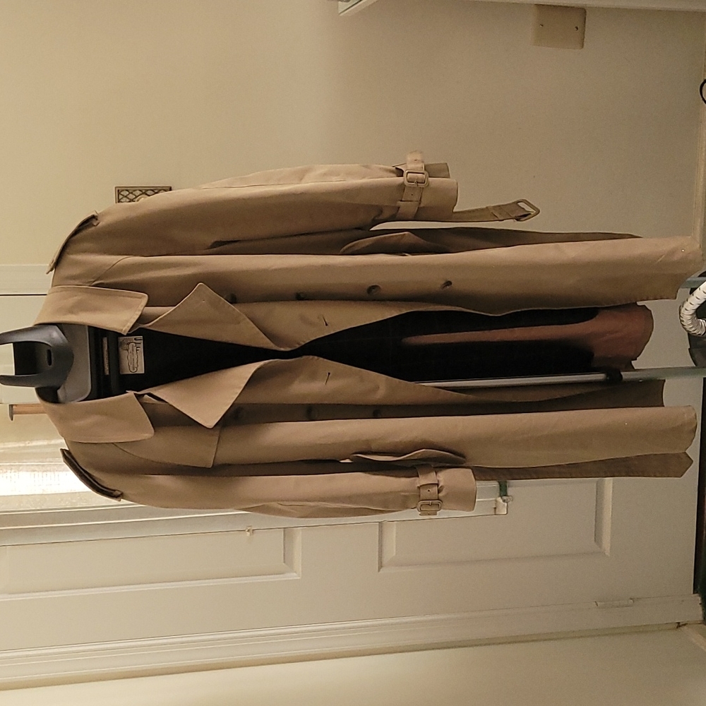 Men's London Towne Trench Coat 46